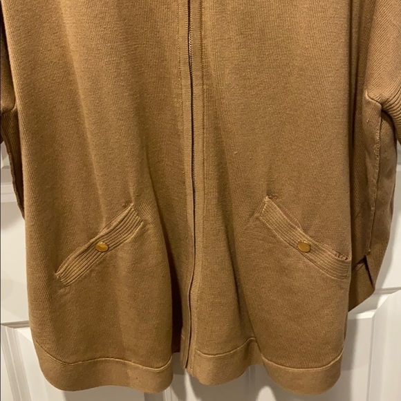 WHBM Poncho Cape Cardigan Sweater EUC - Picture 9 of 16